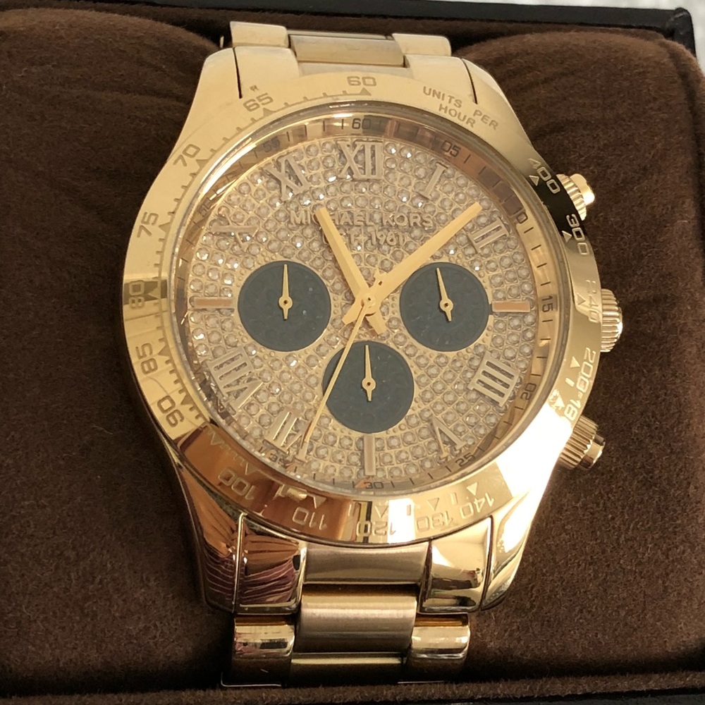 💛Michael Kors Gold Tone Glitz Chronograph Watch💛